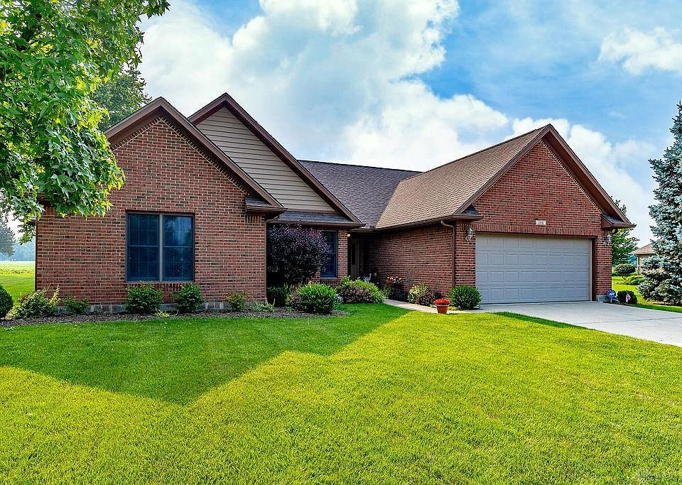 1st image of 106 Magdalena Dr