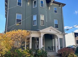 4 W Athens Ave, Ardmore, PA 19003