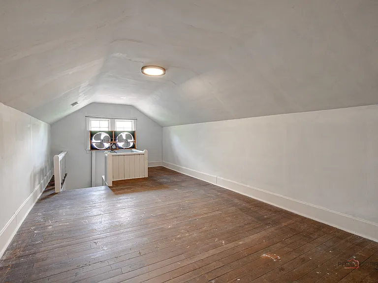 1499 Glencoe Ave — Photo 21