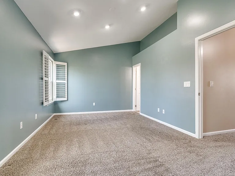 6412 Warren Point Ct — Photo 19