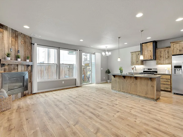 11502 NE 122nd Pl — Photo 7