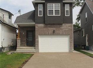 438 McAlpine Ave N, Welland, ON