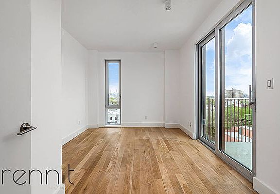5th image of 633 Marcy Ave #605