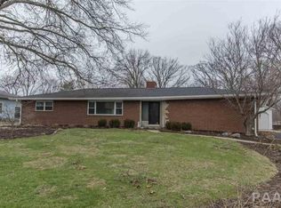 9005 N Frye Rd, Peoria, IL 61615