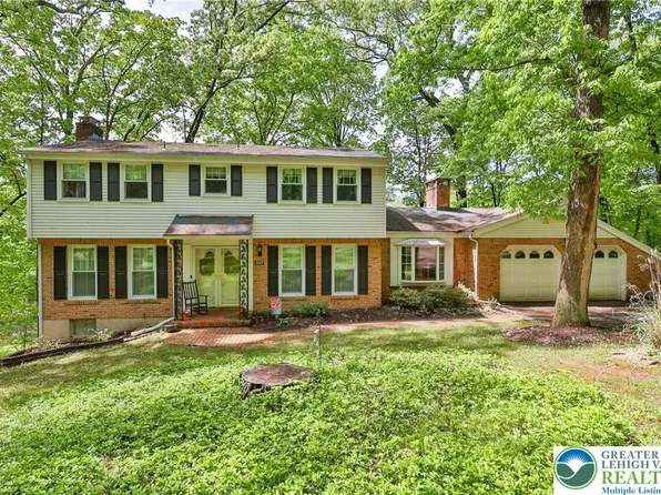 257 Bierys Bridge Rd, Bethlehem, PA 18017