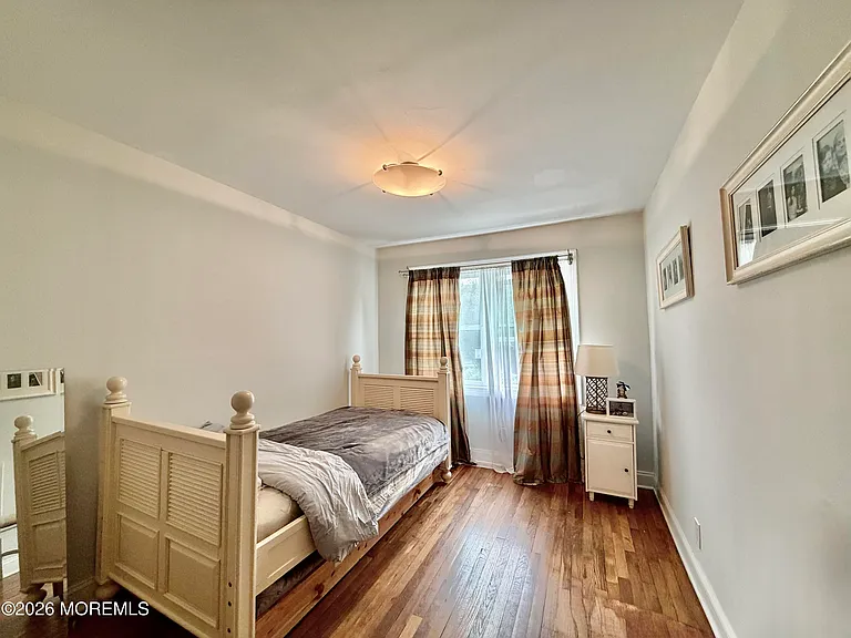 31 Cedar Ave #29 — Photo 8