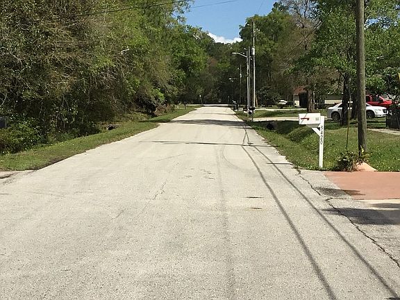 5th image of 5428 Morse Ave