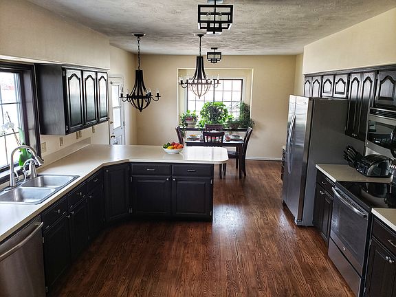 3rd image of 2566 Granite Way
