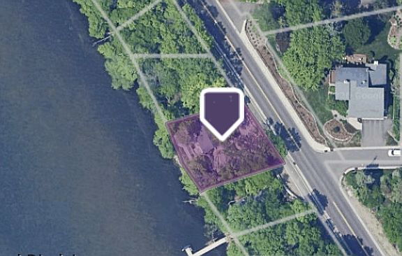 5th image of 3015 E Medicine Lake Blvd