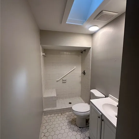 29 Ventura Blvd — Photo 4