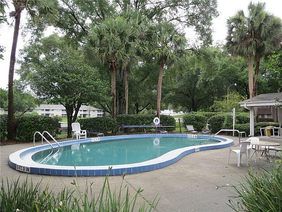 3rd image of 2951 SW 32nd Ave #0
