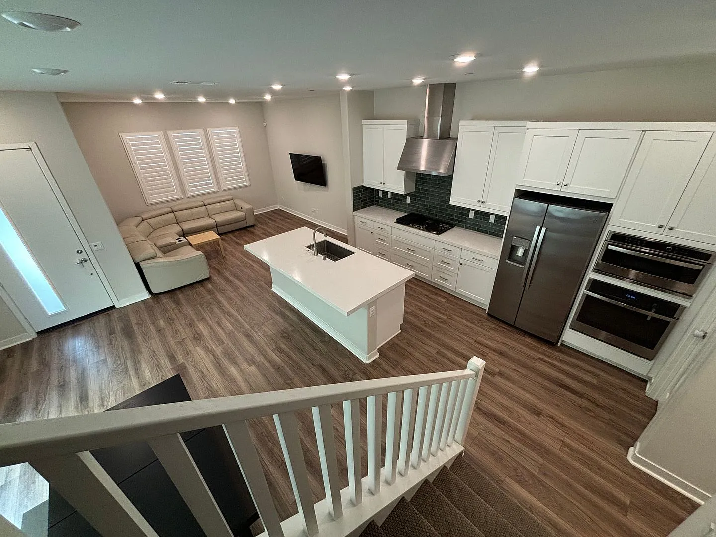 3 Bedroom Home for Rent in Valencia! — Photo 3