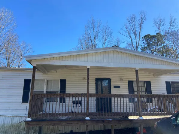 209 Willow Ln, Union Point, GA 30669