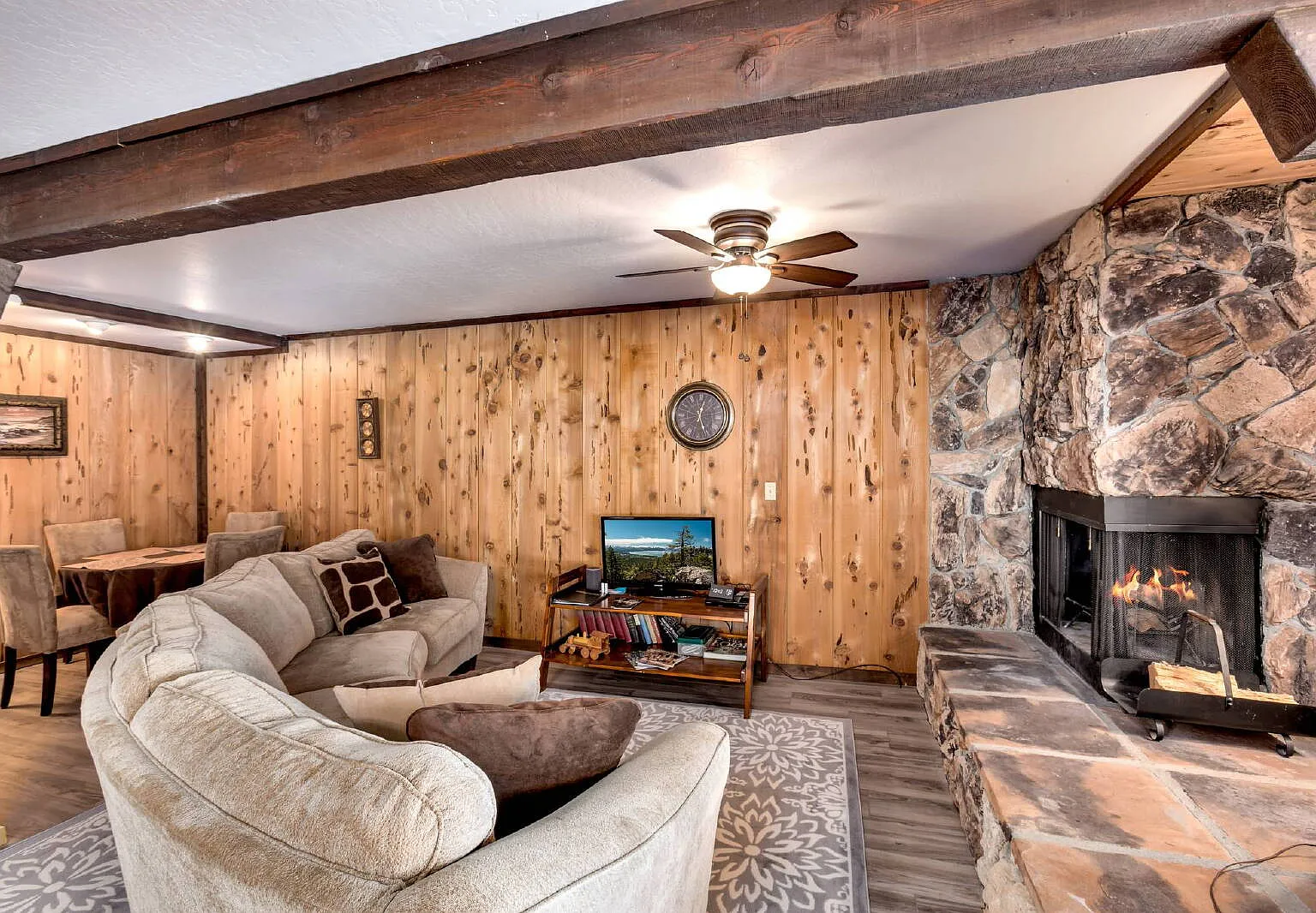 2 bed, 1.0 bath, $2,400 — Photo 3