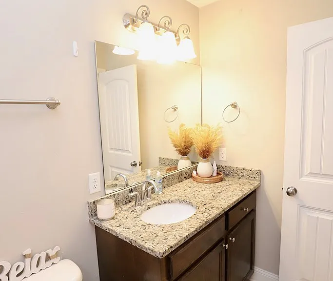 513 Waterlily Dr — Photo 10