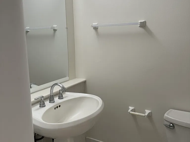 700 Richards St #2204 — Photo 7