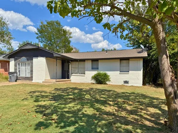 421 NW 58th St, Lawton, OK 73505