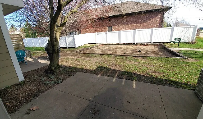 454 N 18th Ave — Photo 7