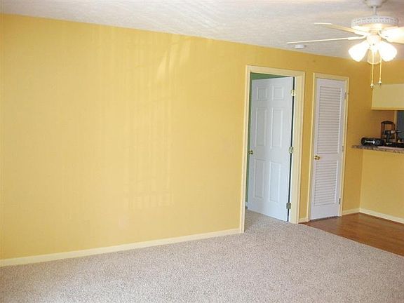 5th image of 3131 Preserve Ln Unit 3
