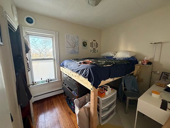 5th image of 68 Winchester St #1R