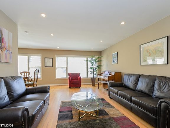4th image of 8652 Crawford Ave