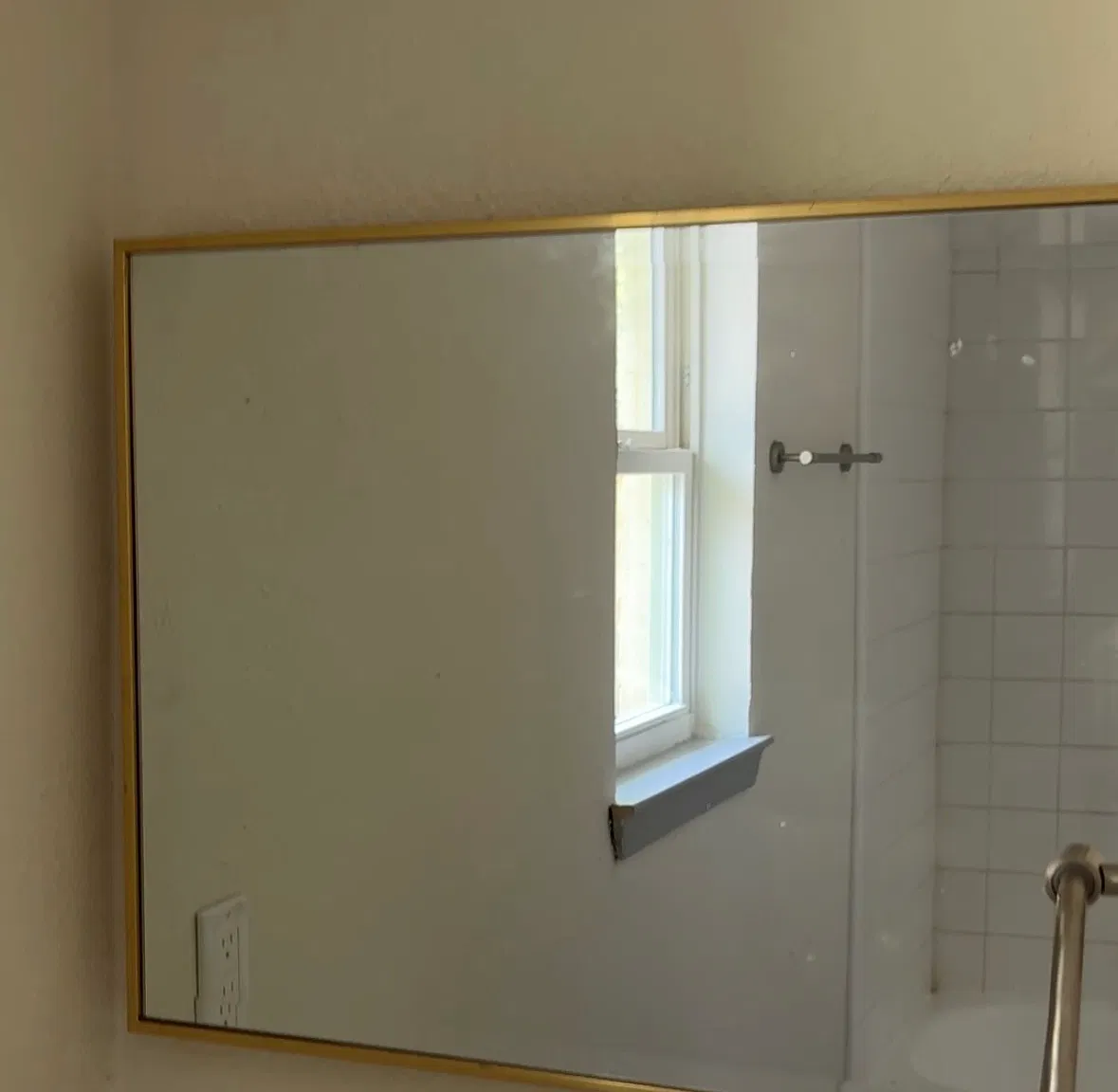 3 bed, 1.5 bath, 1200 sqft, $2,000 — Photo 3