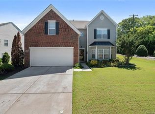 1606 Meadowlark Landing Dr, Charlotte, NC 28216