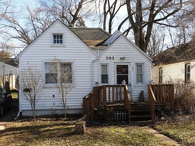 1st image of 303 Brierhill Dr