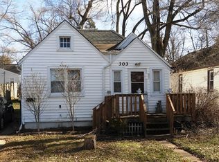 303 Brierhill Dr, Round Lake Park, IL