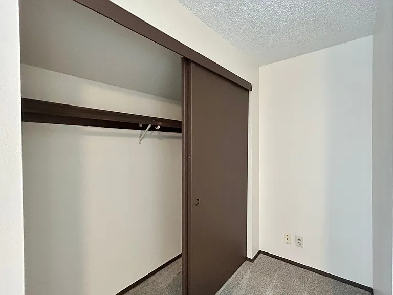 15865-15869 SW Misty Ct — Photo 35