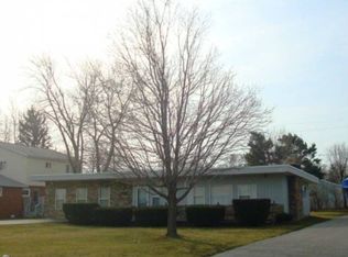 5492 E Foxhaven Dr, Port Clinton, OH 43452
