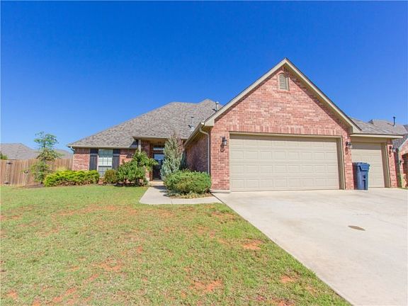 3rd image of 4709 NW 158th St