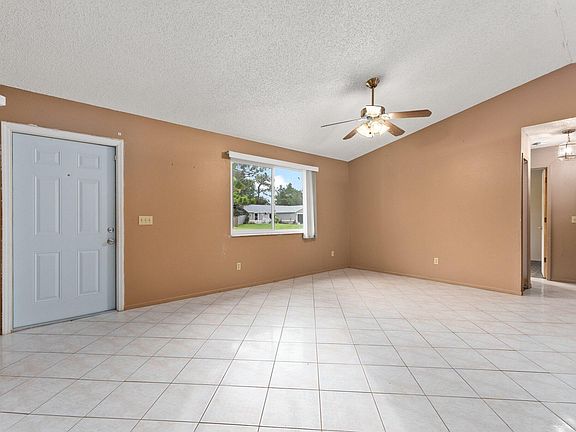 3rd image of 1610 SW Buffum Lane