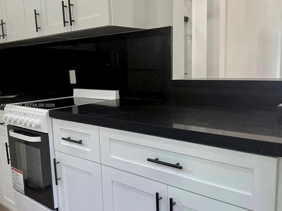4th image of 7521 NE 2nd Ct APT 3