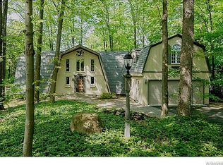 1000 Quaker Rd, East Aurora, NY 14052