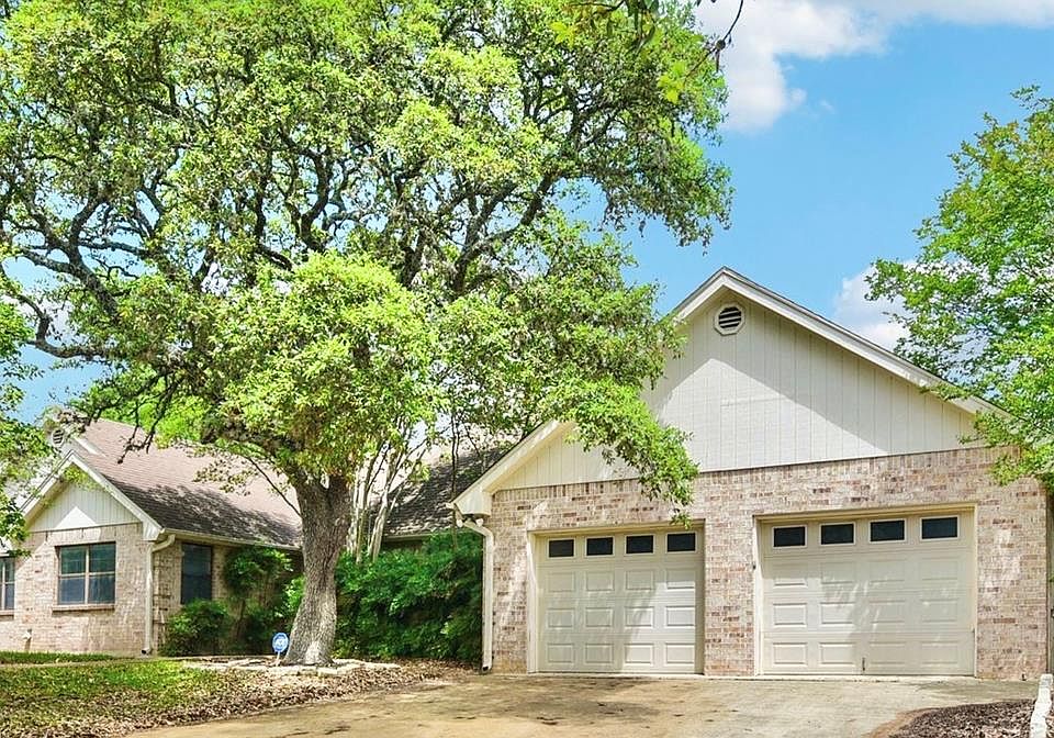 1st image of 1310 Warbler Dr N