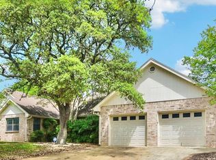 1310 Warbler Dr, Kerrville, TX 78028