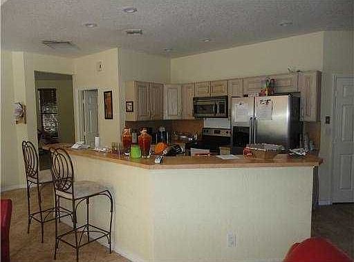 5th image of 6544 NW 43rd Ct