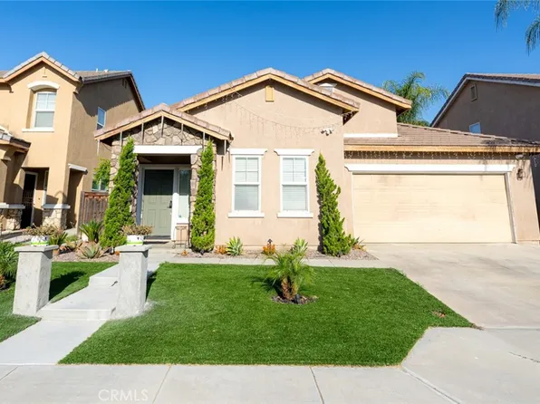 1896 Hawthorne St, San Jacinto, CA 92583