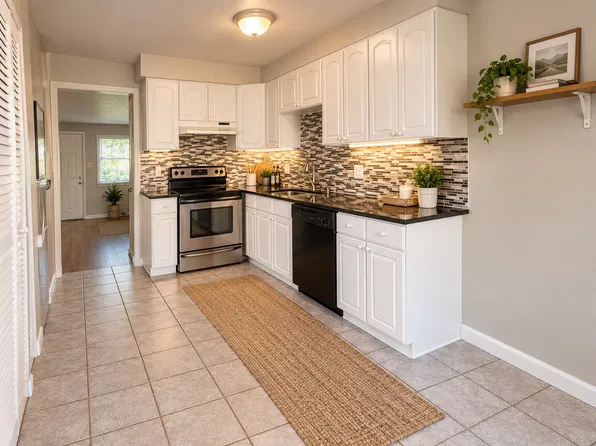 6427 W 11th Ave, Lakewood, CO 80214