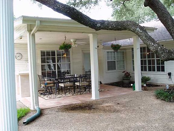 5th image of 201 Prize Oaks Dr