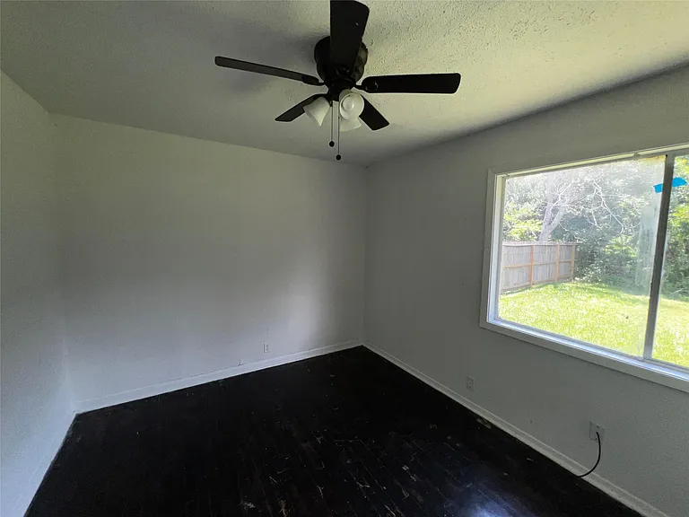 9306 Saint Lo Rd — Photo 6