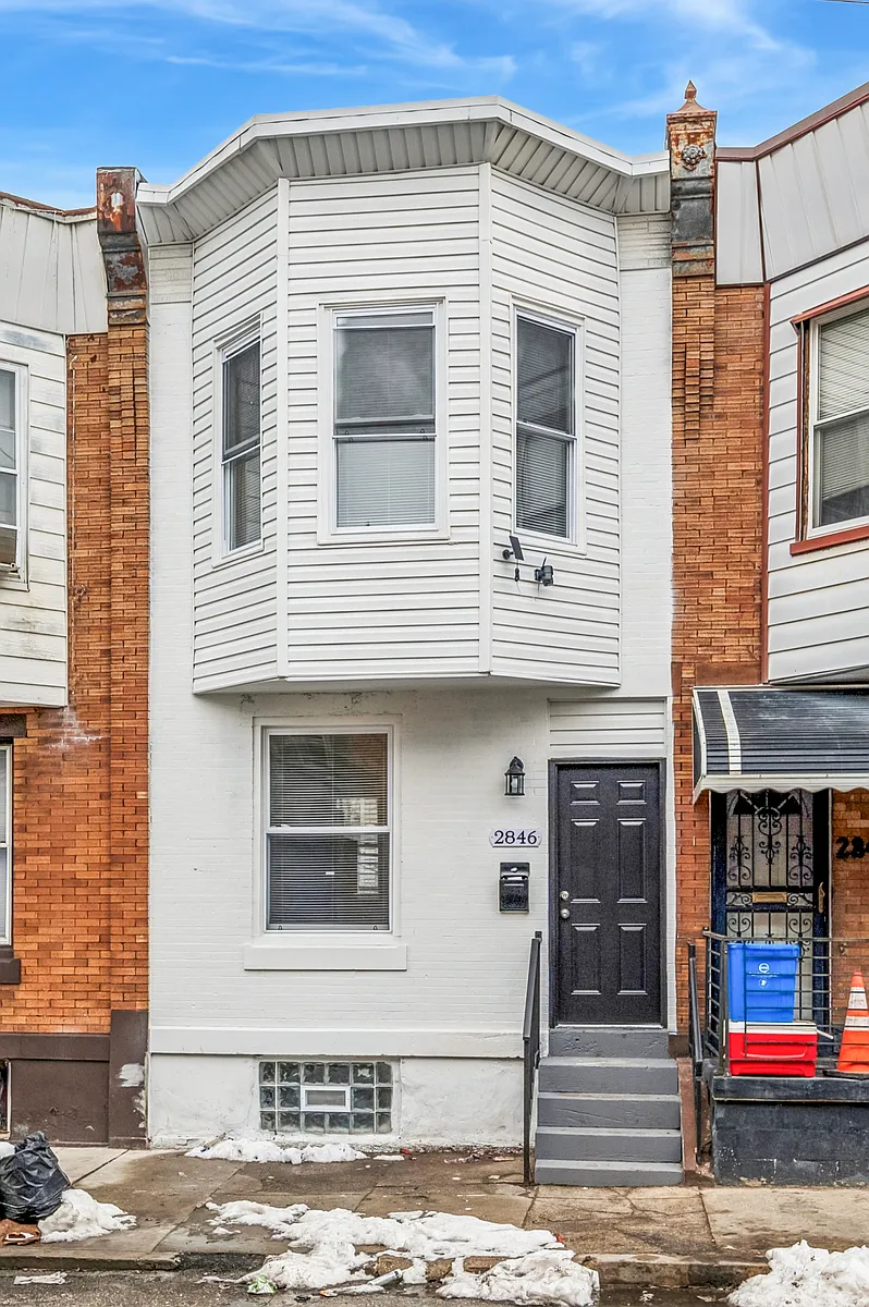 Building Photo - 2846 N Stillman St