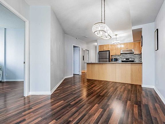 4th image of 1600 Keele St #202
