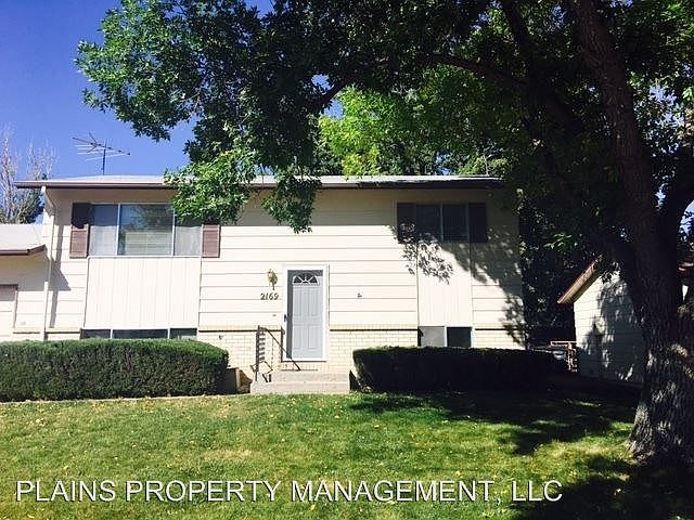 1st image of 2169 31st St