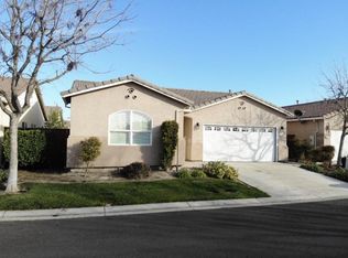 2924 Las Flores Cir, Los Banos, CA 93635