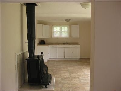 2nd image of 10270 Wagner Rd