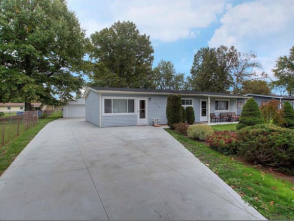 2nd image of 12533 Alton Dr