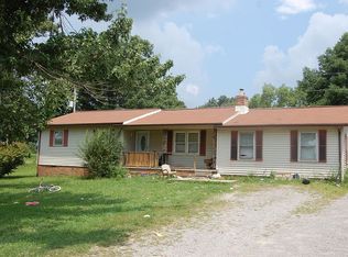 21 Young St, Spencer, TN 38585