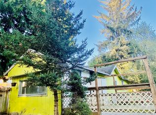 12217 SE Petrovitsky Rd, Renton, WA 98058